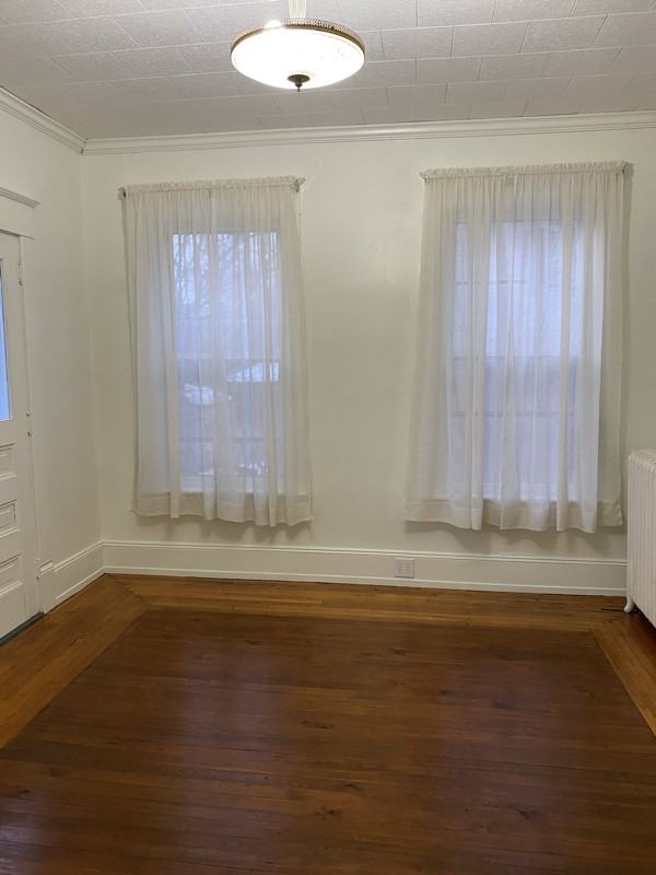 410 Broadway St #1 - Photo 6 of 9