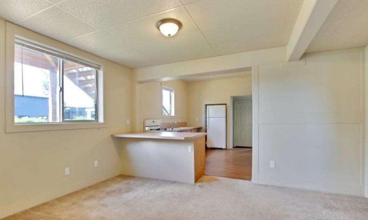 120 5th St Ne #1 - Photo 2 of 12