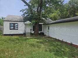 featured image of 6940 E 5th St