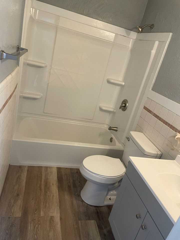 5330 W 11th Pl - Photo 3 of 9