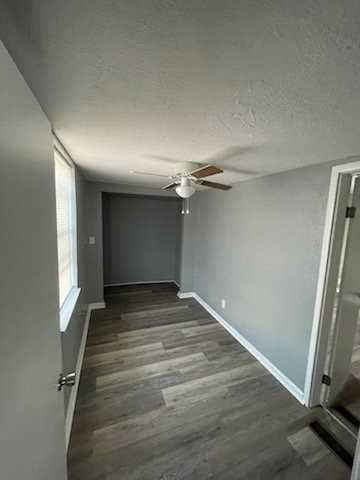 5330 W 11th Pl - Photo 5 of 9