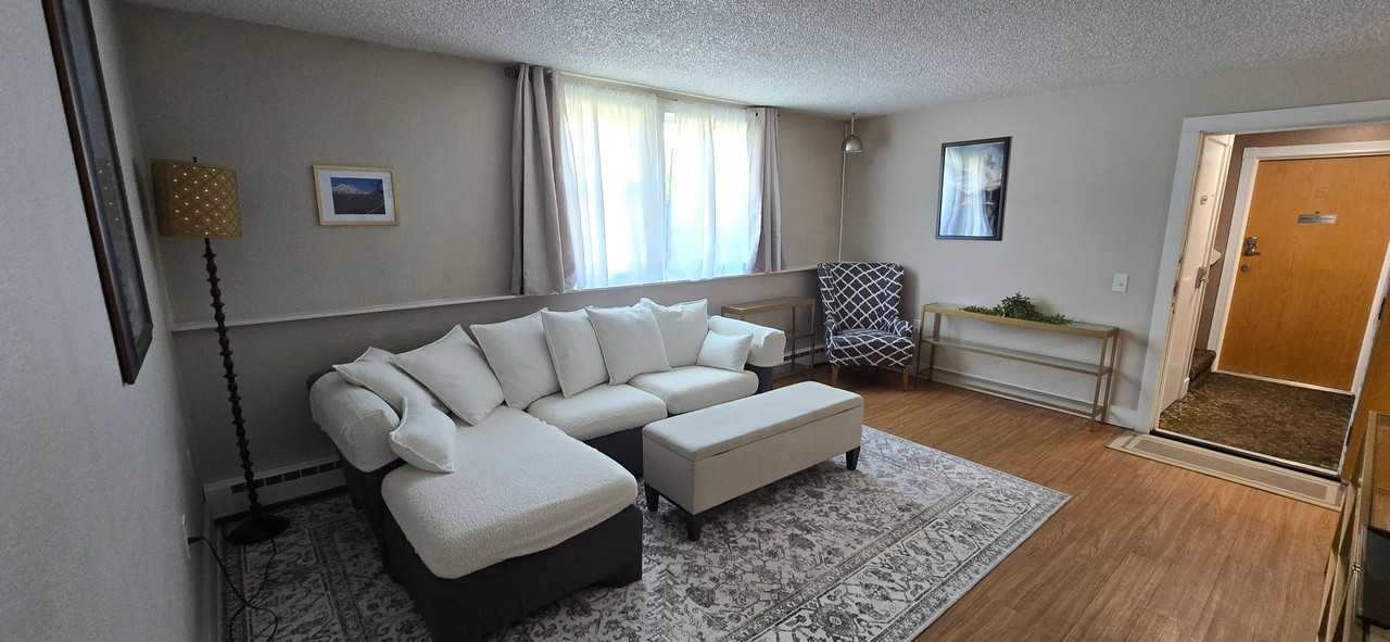 1208 Denali St #6