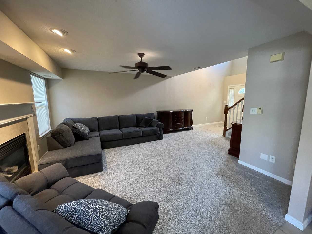 1842 Ellison Dr - Photo 6 of 8