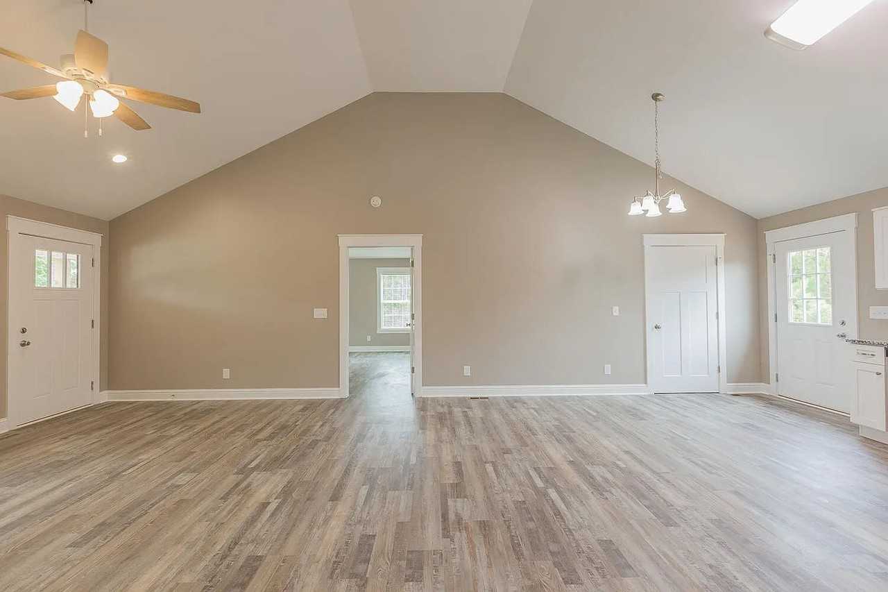 8235 Highway - Photo 3 of 10
