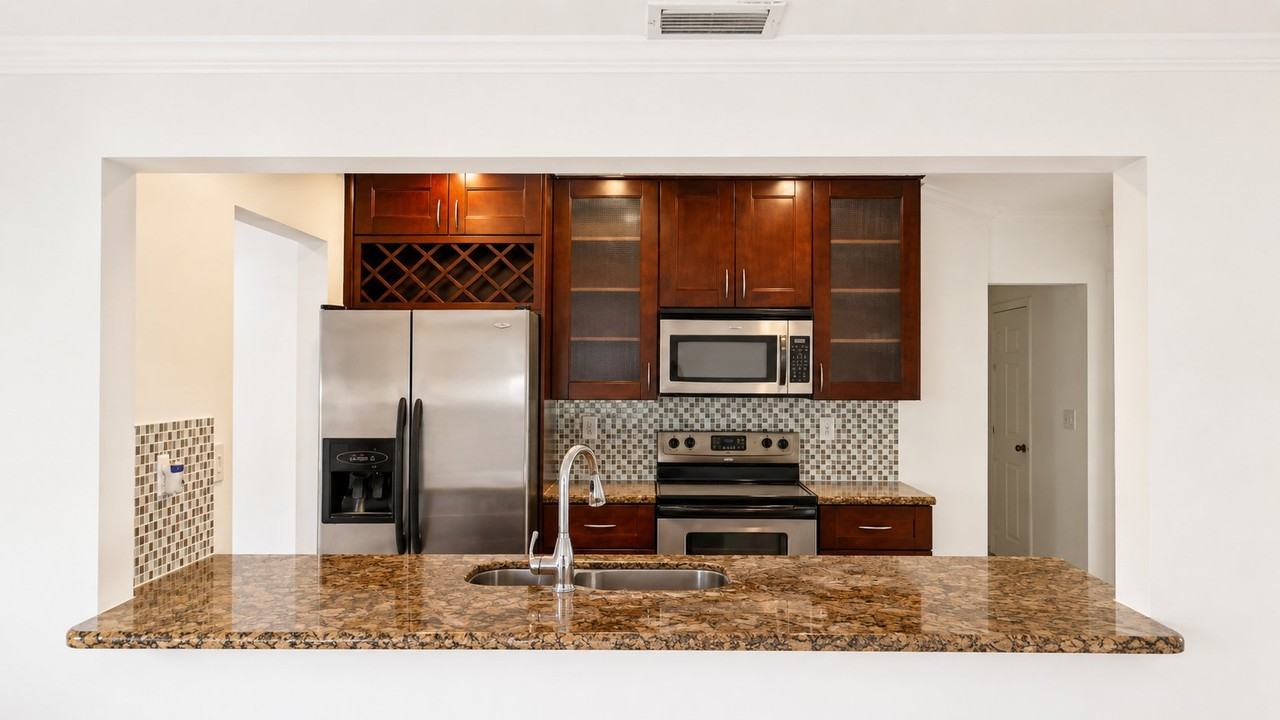 5160 Sw 8th St - Photo 2 of 20