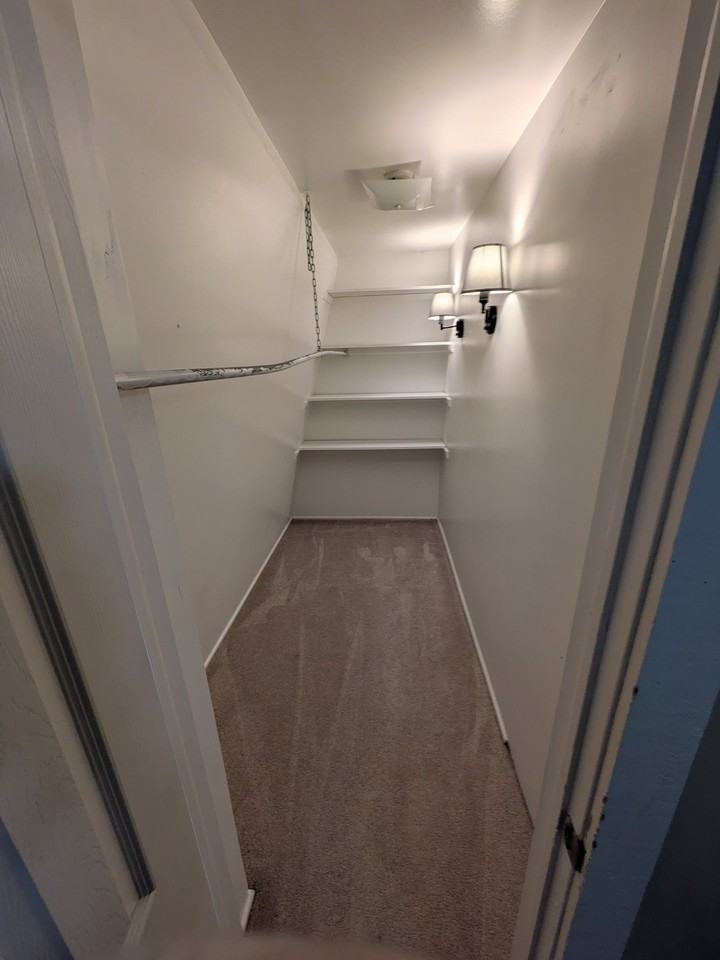 3795 Sw - Photo 5 of 7