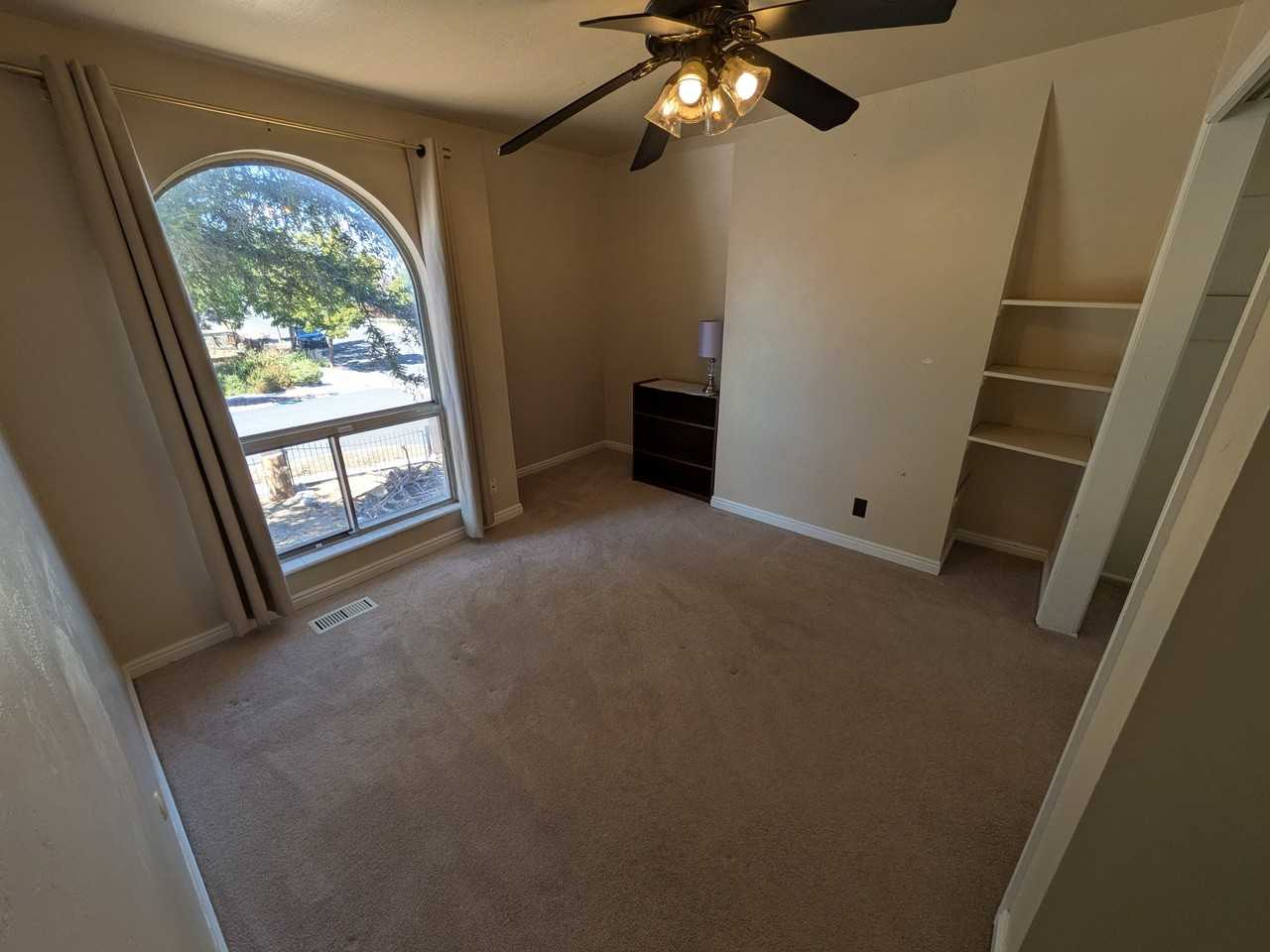 3795 Sw - Photo 6 of 7
