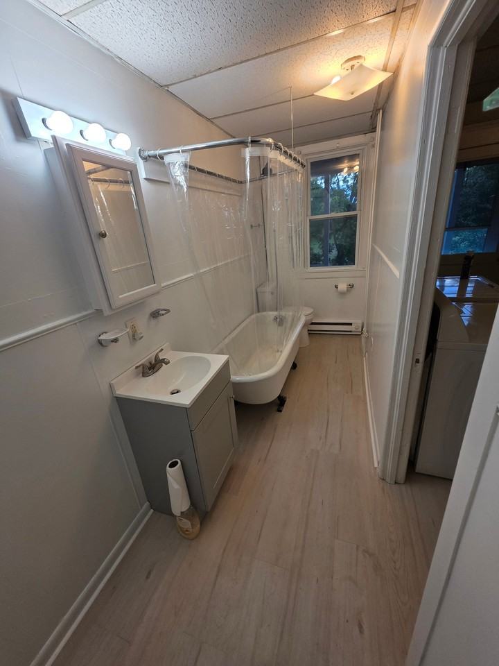 123 Tritle Ave #A - Photo 3 of 9
