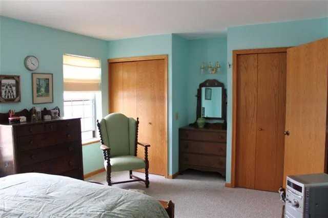 2410 Church St - Photo 2 of 3