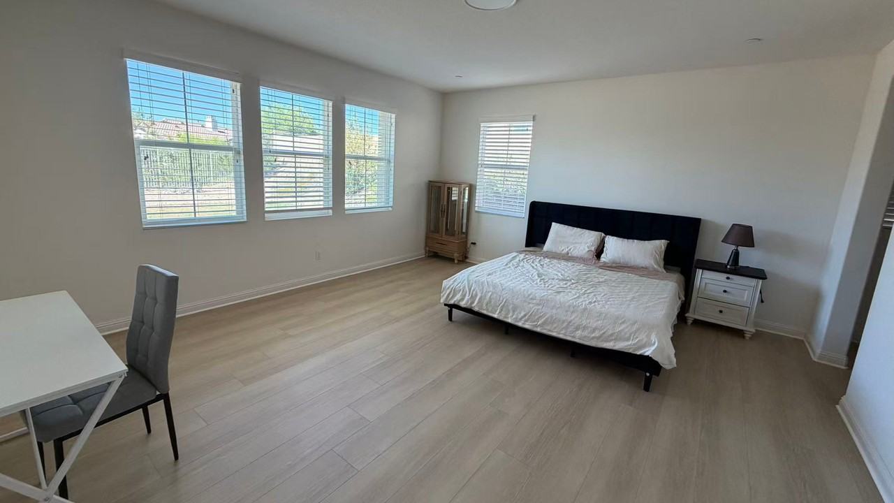 5032 Woodley Ridge Dr - Photo 7 of 9