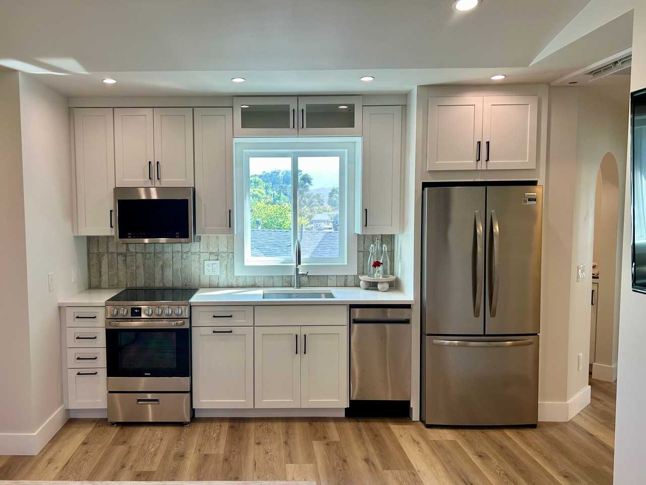 1821 Sola Ct #1823 - Photo 6 of 20