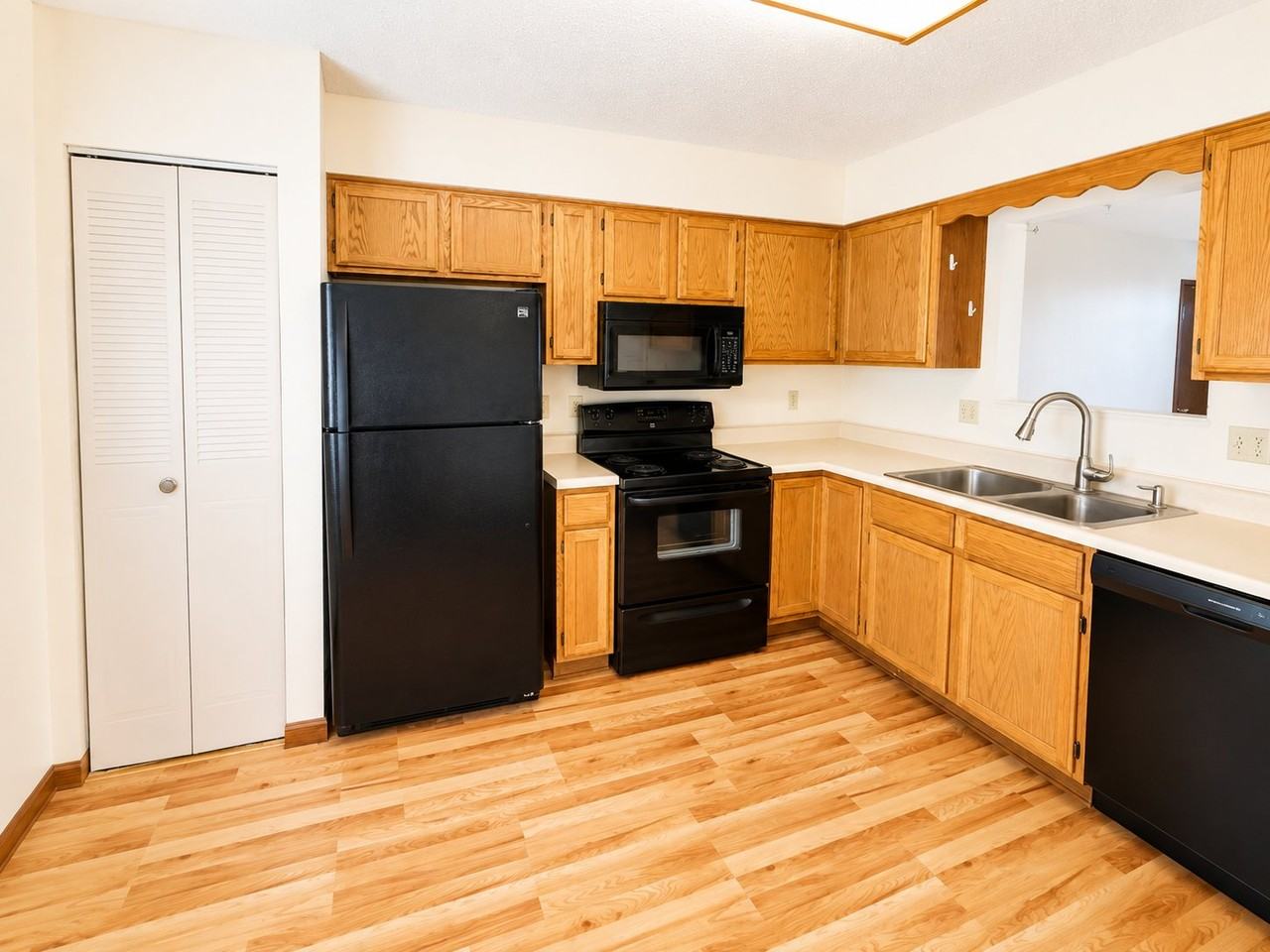 3094 Ute St - Photo 5 of 7