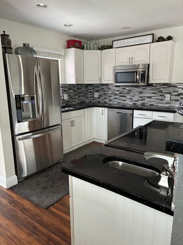 2750 S Imperial St - Photo 5 of 5