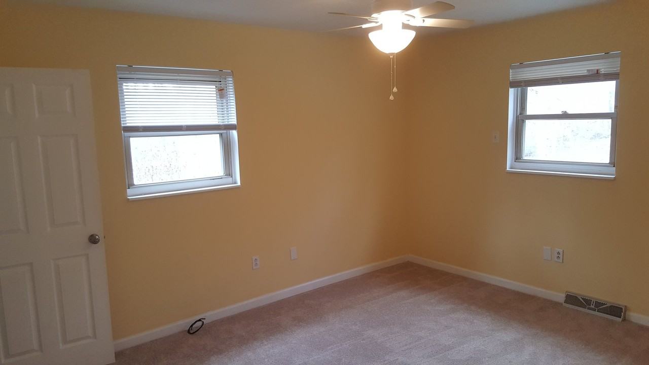 39 Liberty Cir - Photo 6 of 13