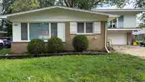 219 N Park Dr - Photo 1 of 1