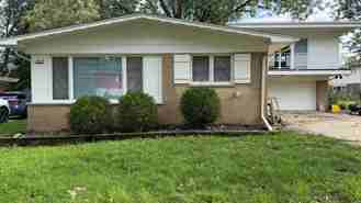 219 N Park Dr - Photo 1 of 1