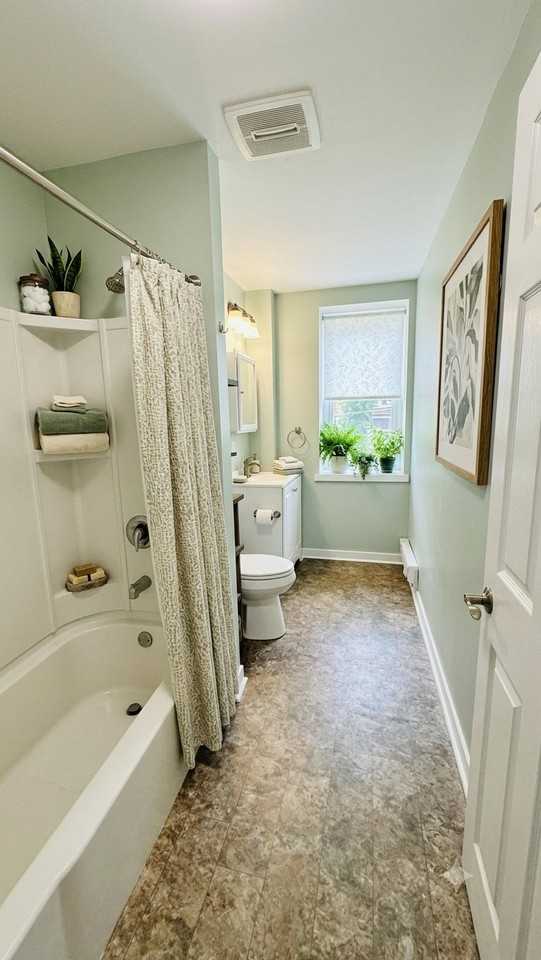 5 S Village Ave #5 - Photo 3 of 11
