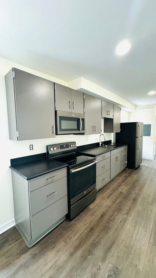 5 S Village Ave #5 - Photo 6 of 11