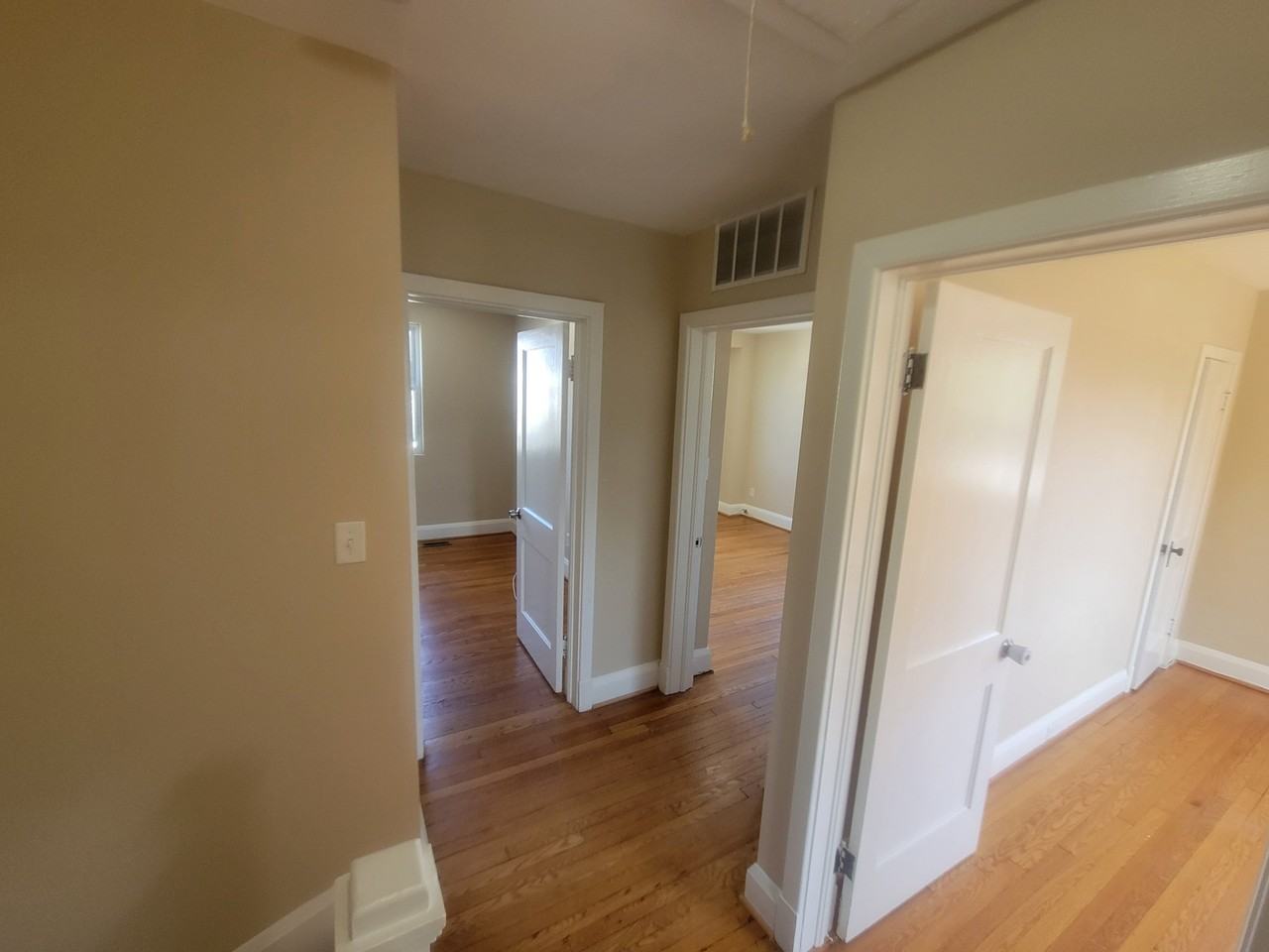 2523 Liberty Pkwy - Photo 6 of 15