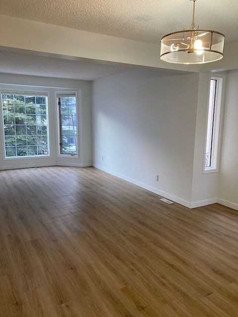 8348 Edgevalley Dr Nw - Photo 7 of 21