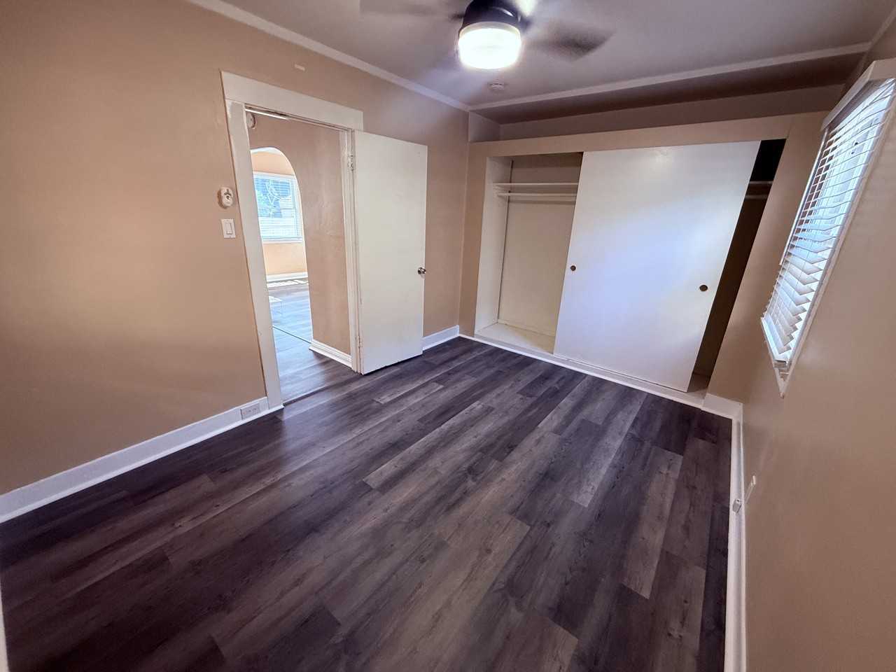 1071 Euclid Ave #NA - Photo 5 of 11