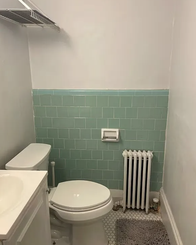 469 Beacon St - Photo 4 of 5