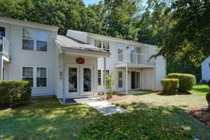 featured image of 20 Walden Dr #15