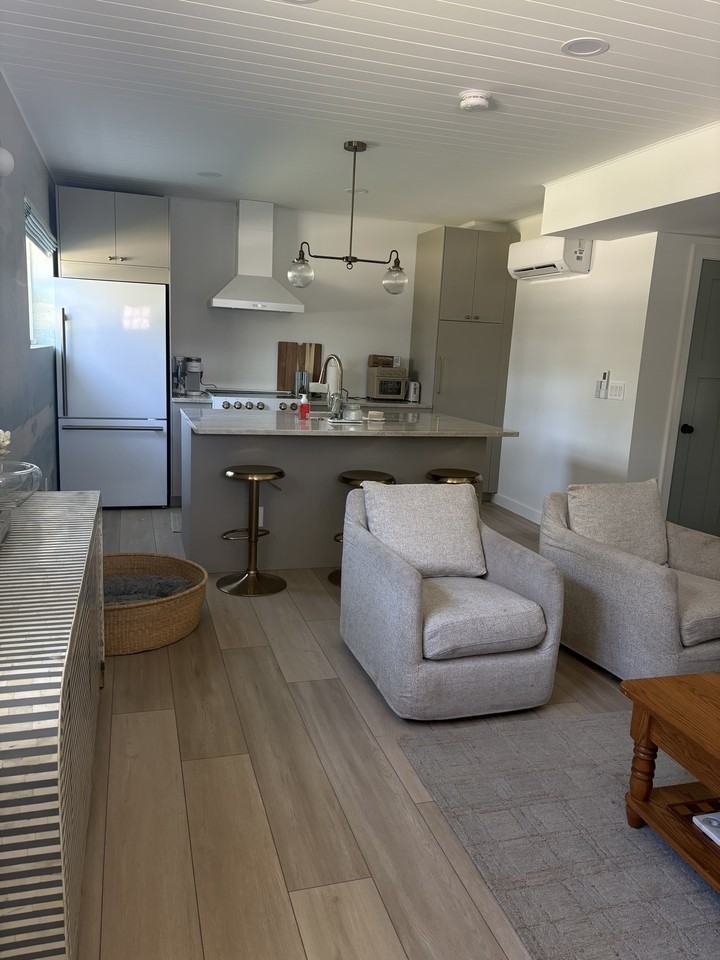 810 Lindsay Ave #A - Photo 2 of 5