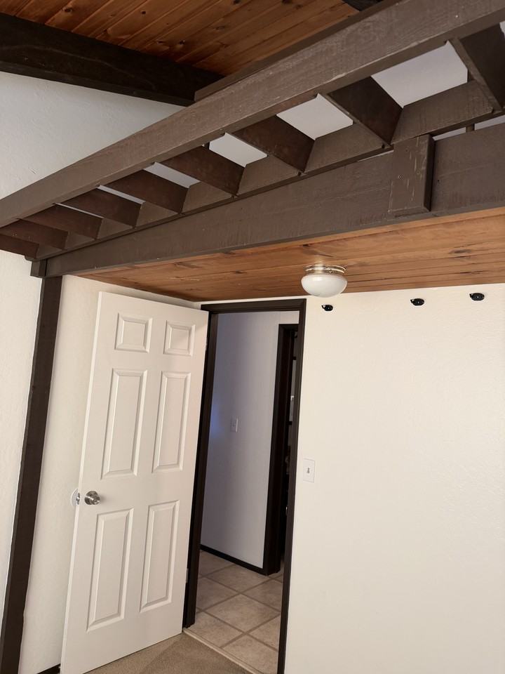 1166 Rimrock Dr #NA - Photo 5 of 16