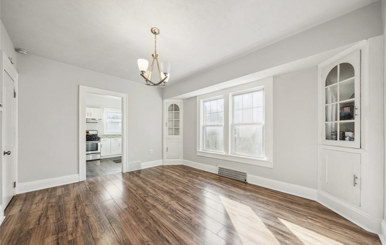 3230 Euclid Heights Blvd - Photo 7 of 20