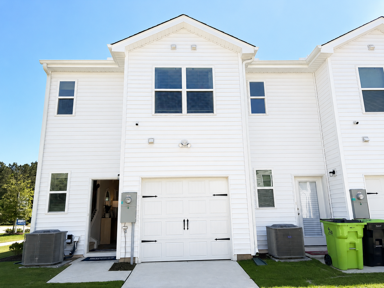 2049 Clock Rd - Photo 5 of 26