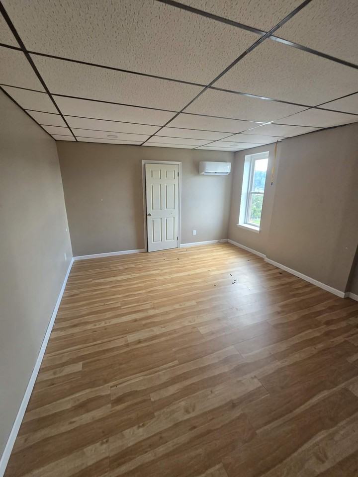 535 Wheeling Ave #NA - Photo 5 of 15