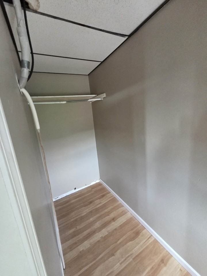 535 Wheeling Ave #NA - Photo 6 of 15