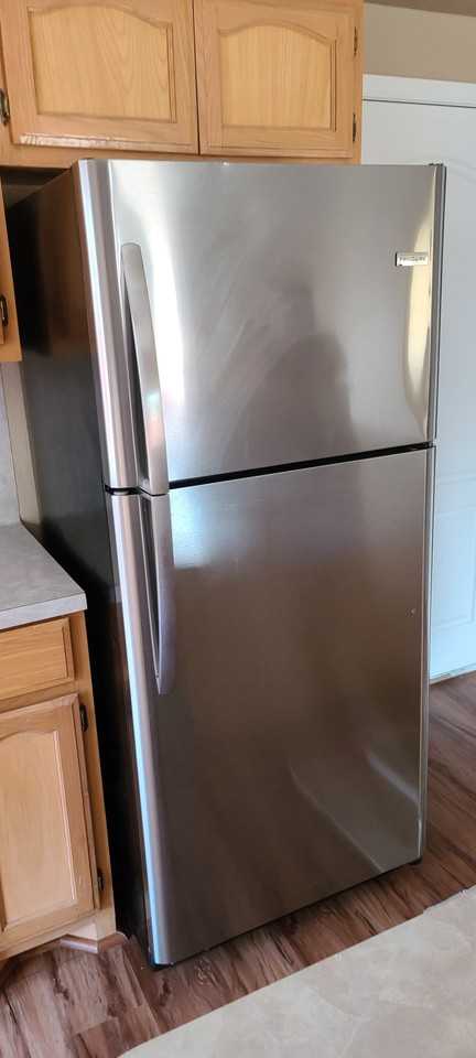 305 North H Street - Photo 4 of 44