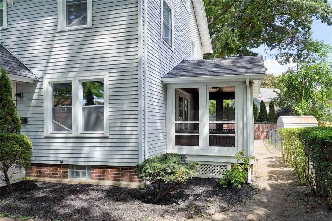 162 Merchants Rd - Photo 4 of 44