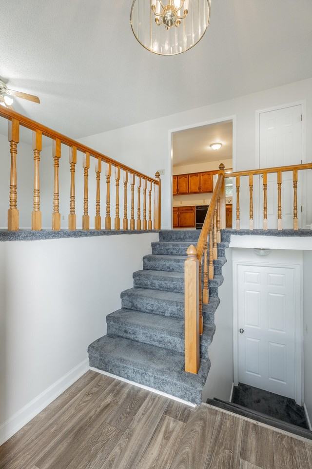 548 Benson Dr - Photo 7 of 44