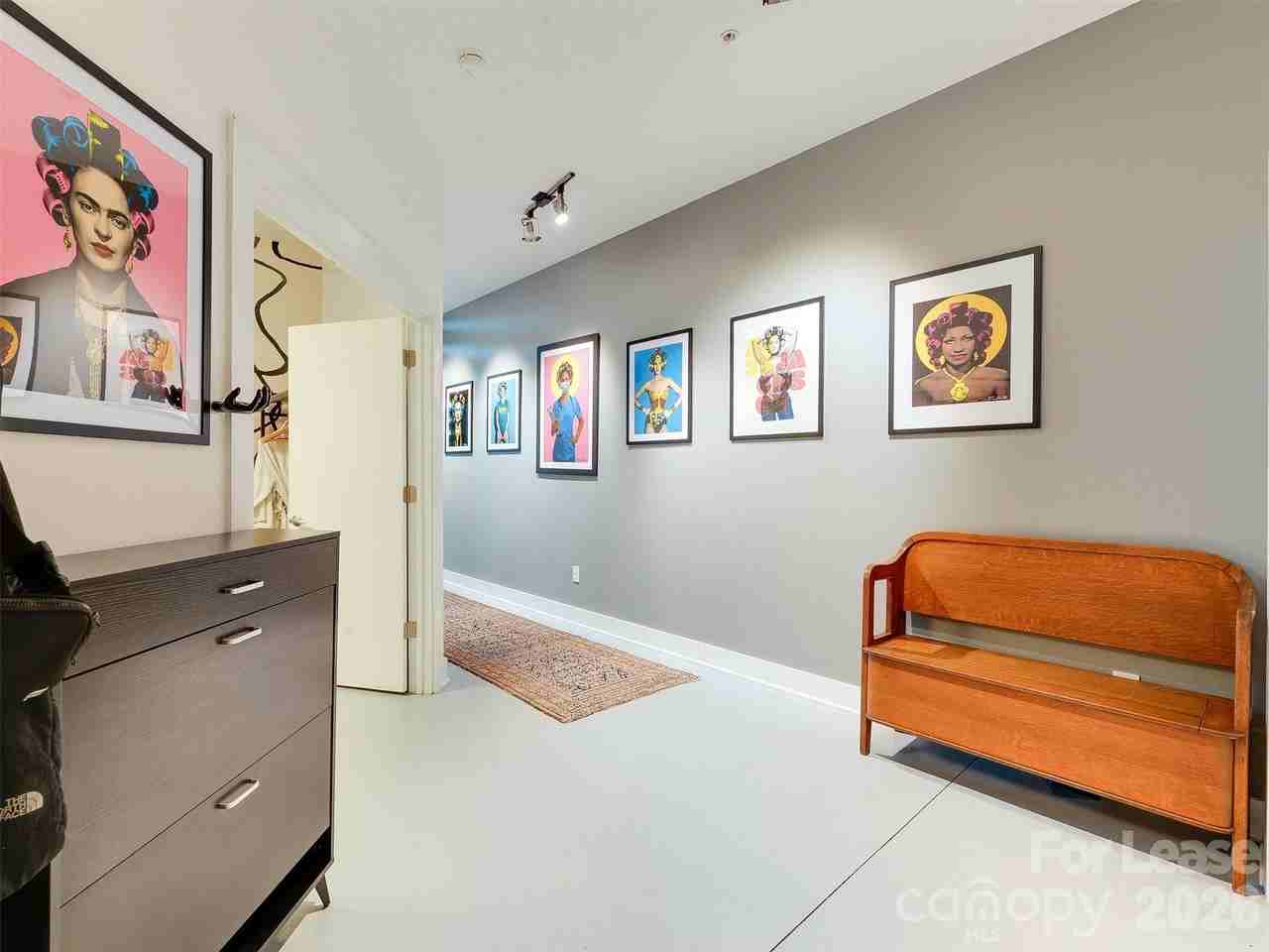 935 Westmere Ave - Photo 3 of 48
