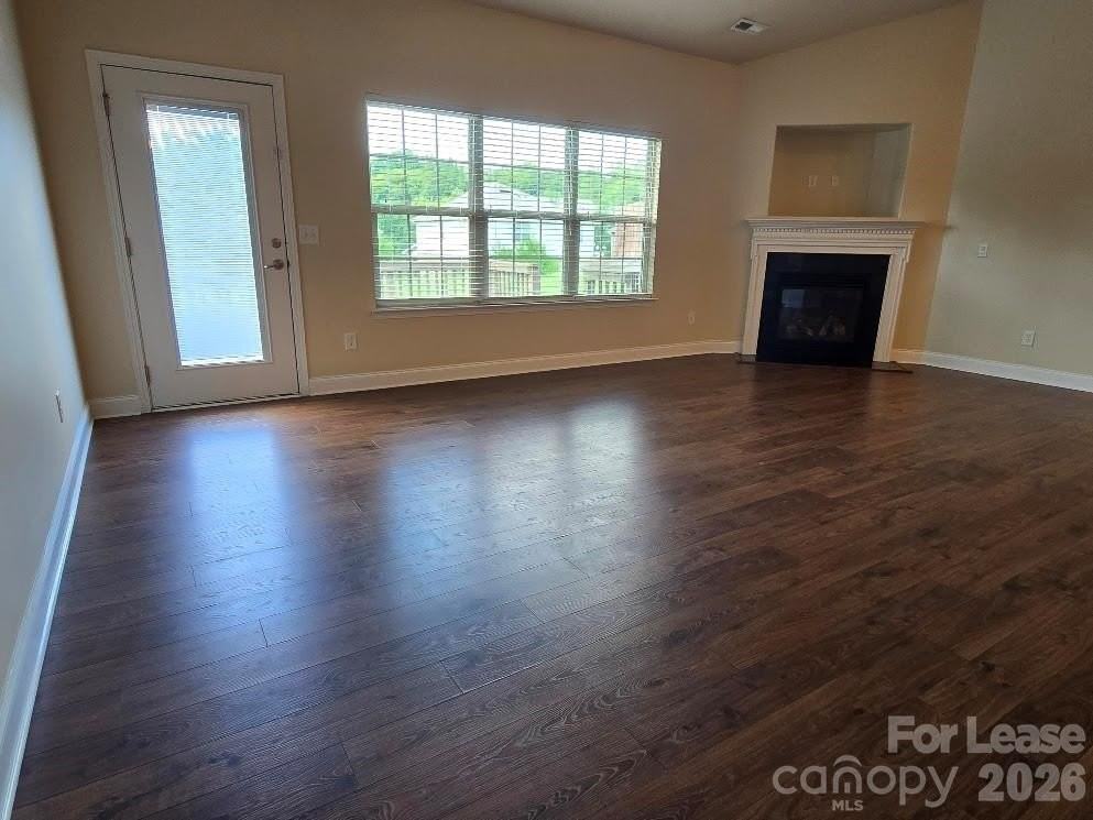 7231 Kenyon Dr - Photo 3 of 8