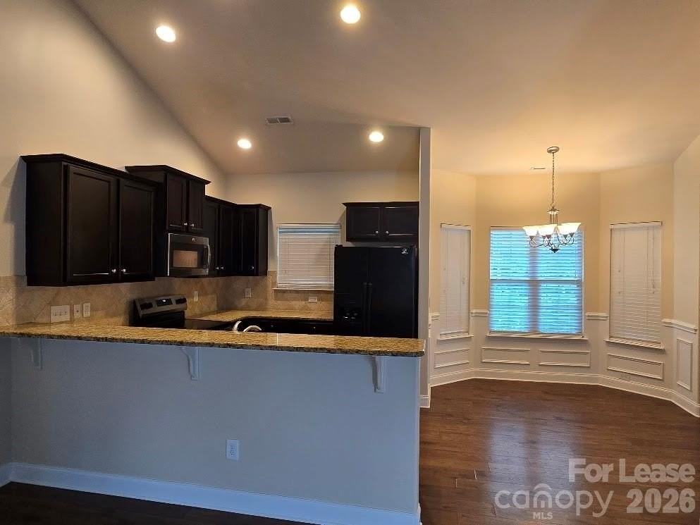 7231 Kenyon Dr - Photo 5 of 8