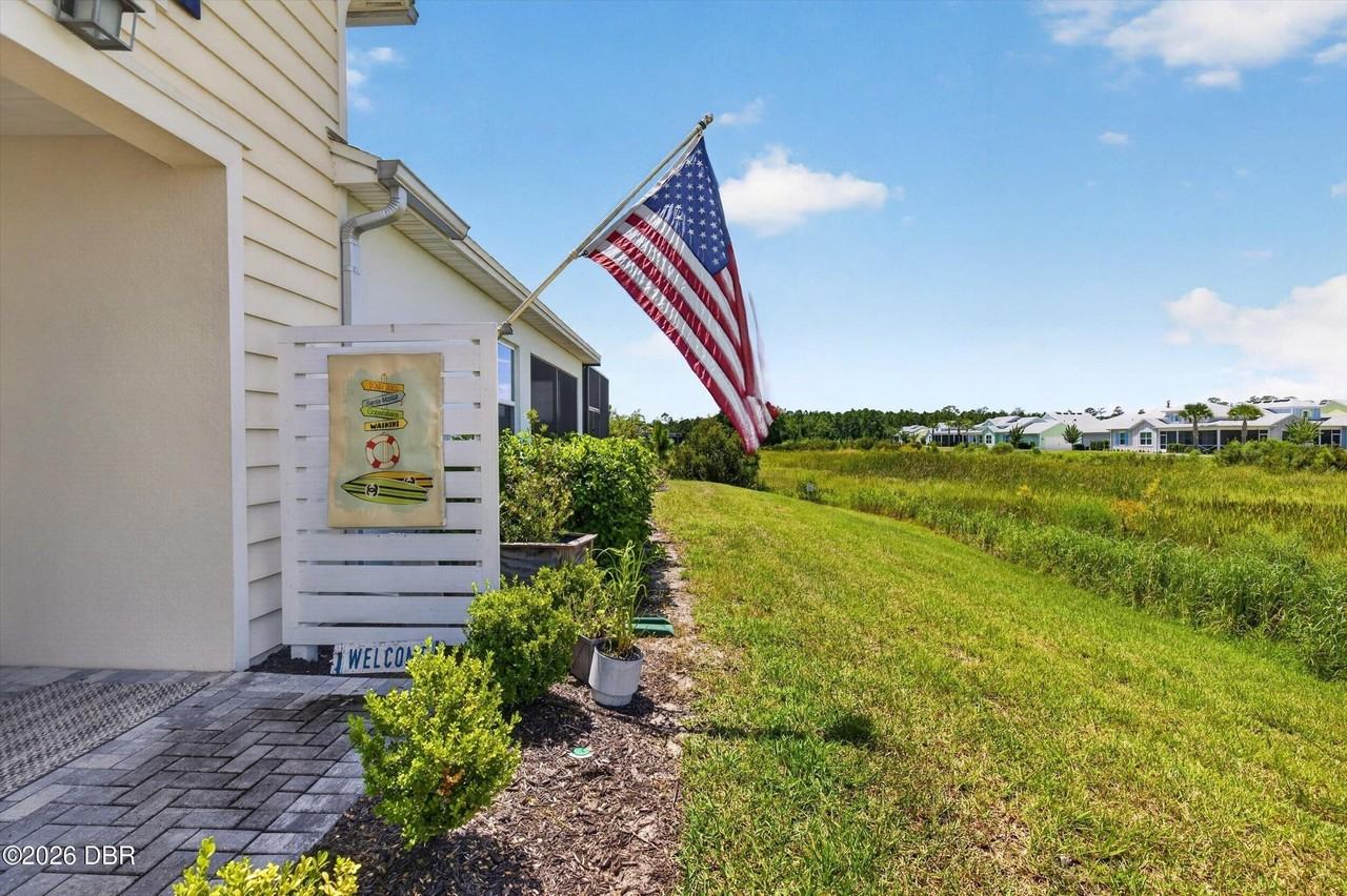 896 Coral Reef Way - Photo 6 of 50