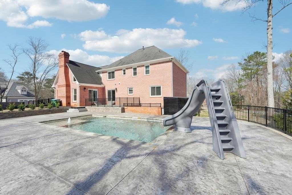 1600 Spring Arbor Ct Sw - Photo 3 of 50