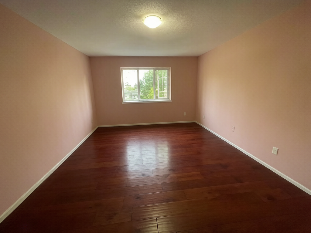 1599 Plateau Crescent - Photo 6 of 16