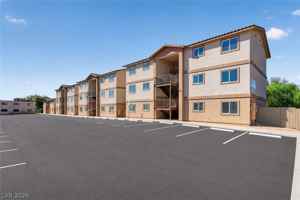 featured image of 2305 Seco Adobe Cir #203