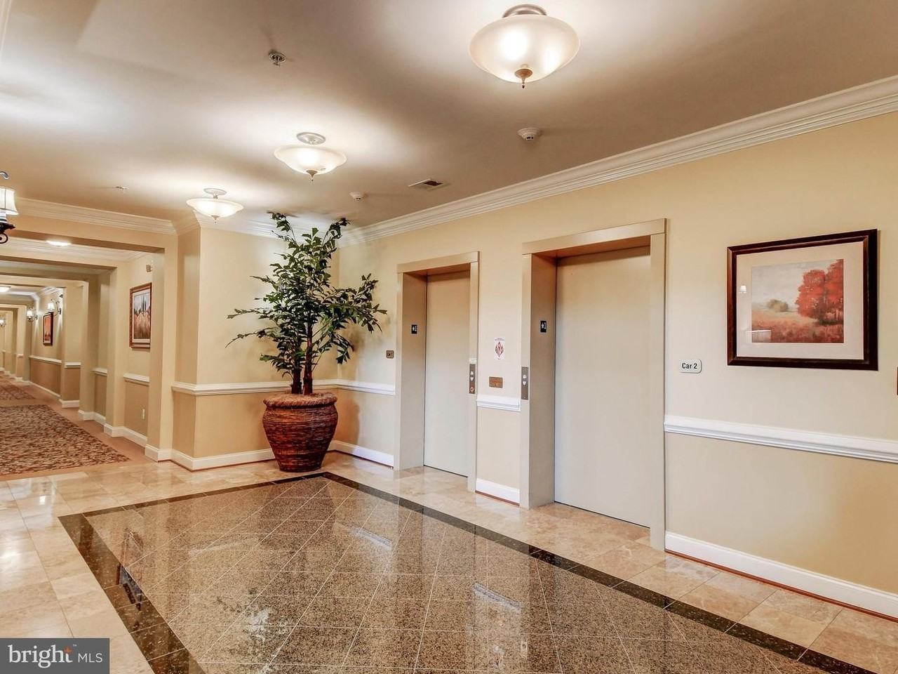 3100 Stone Cliff Dr - Photo 3 of 31