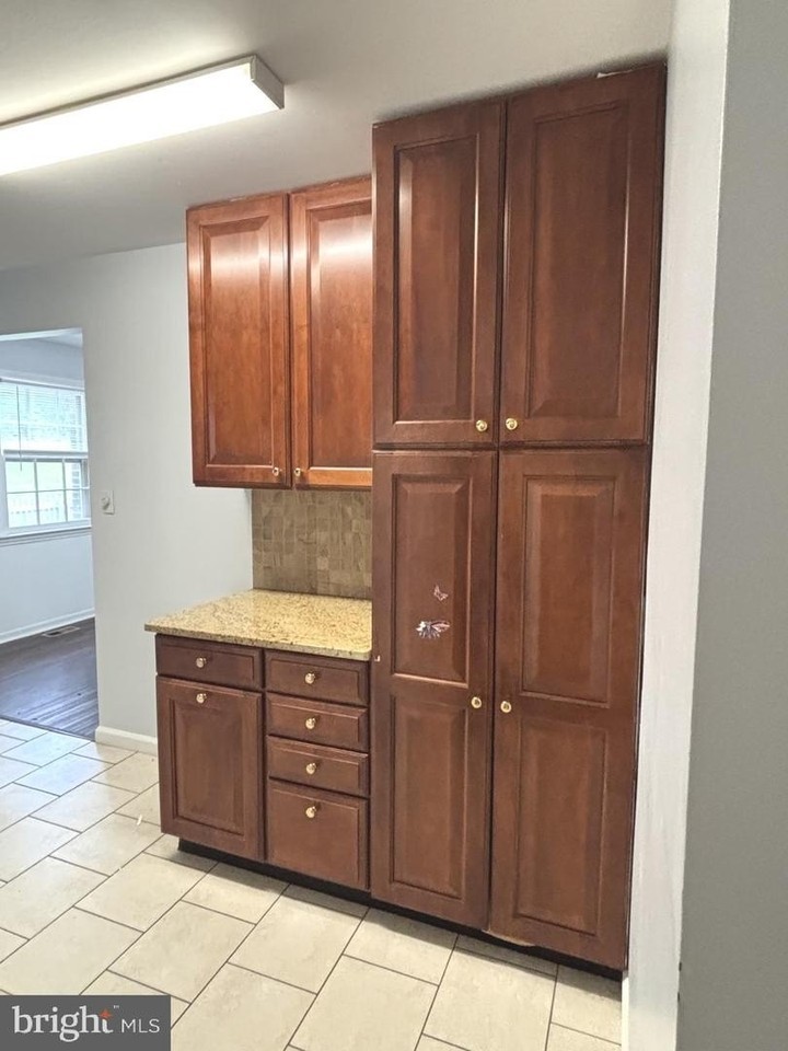3706 Double Rock Ln - Photo 6 of 21