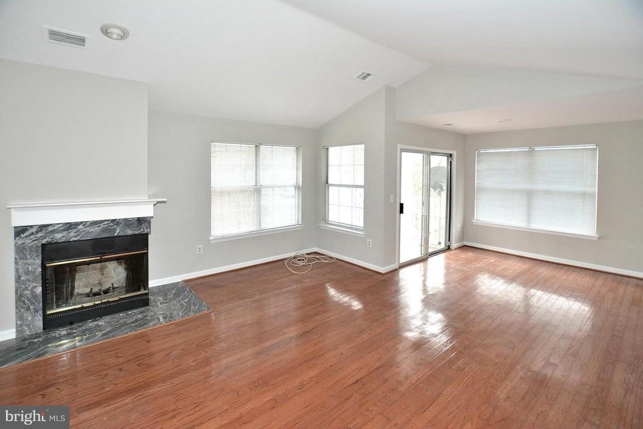 5612 Willoughby Newton Dr - Photo 7 of 43