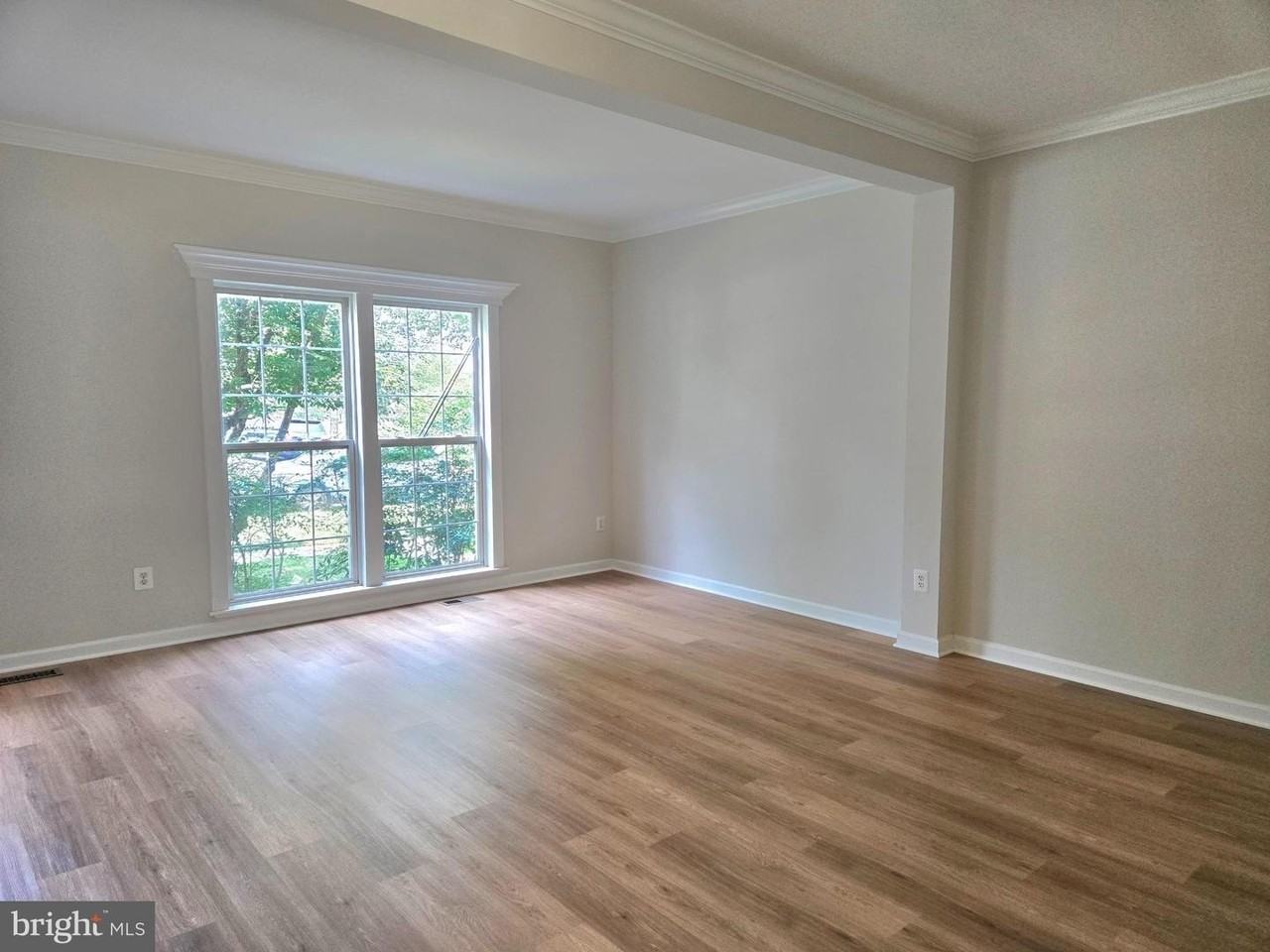 43283 Chokeberry Sq - Photo 4 of 40