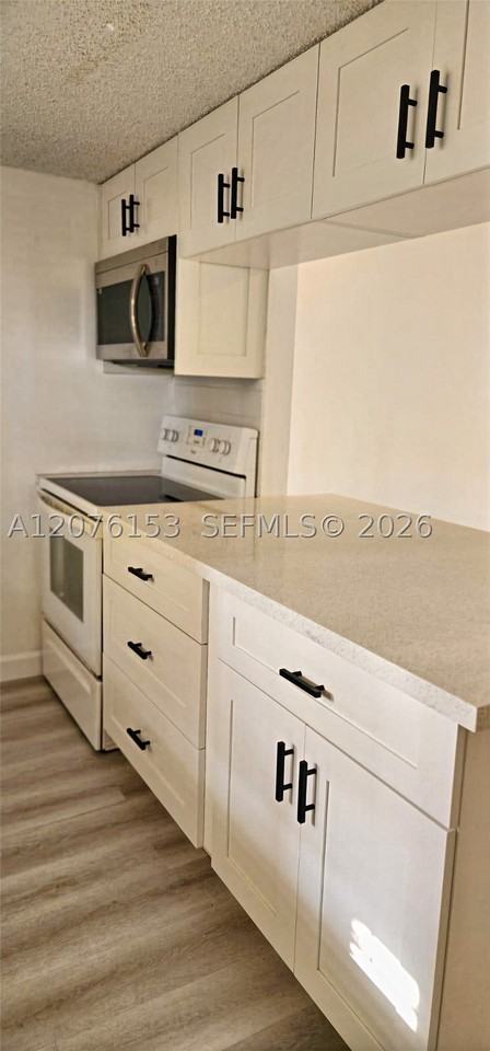 6339 La Costa Dr #B - Photo 3 of 13