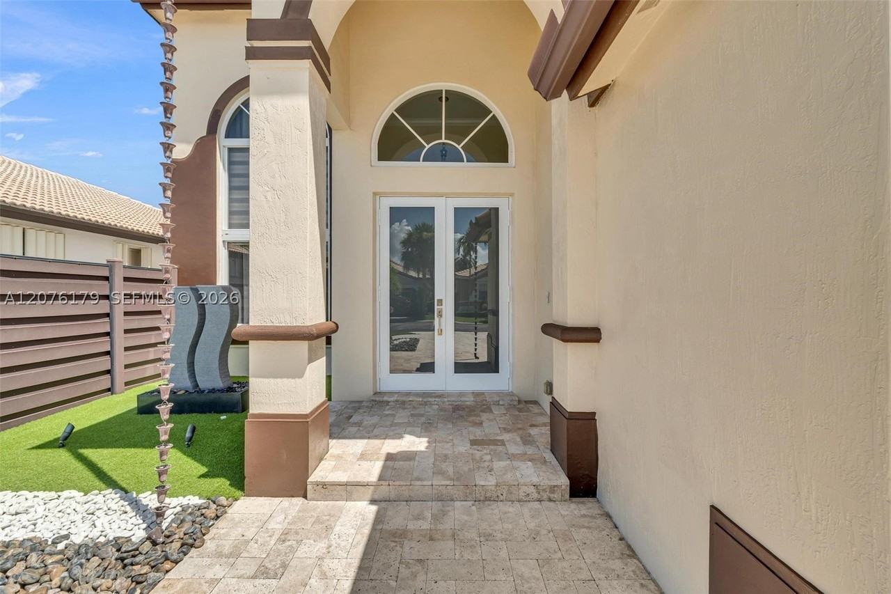 16237 Sw 44th Ter #0 - Photo 4 of 50