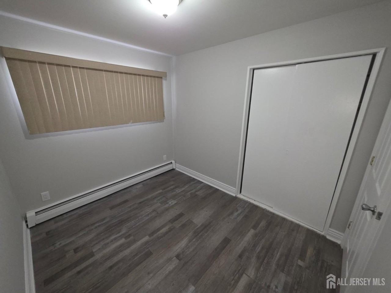 17 Colton Rd - Photo 4 of 8